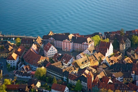 Schloss_Meersburg_Gebäude_Seeblick_Altstadt